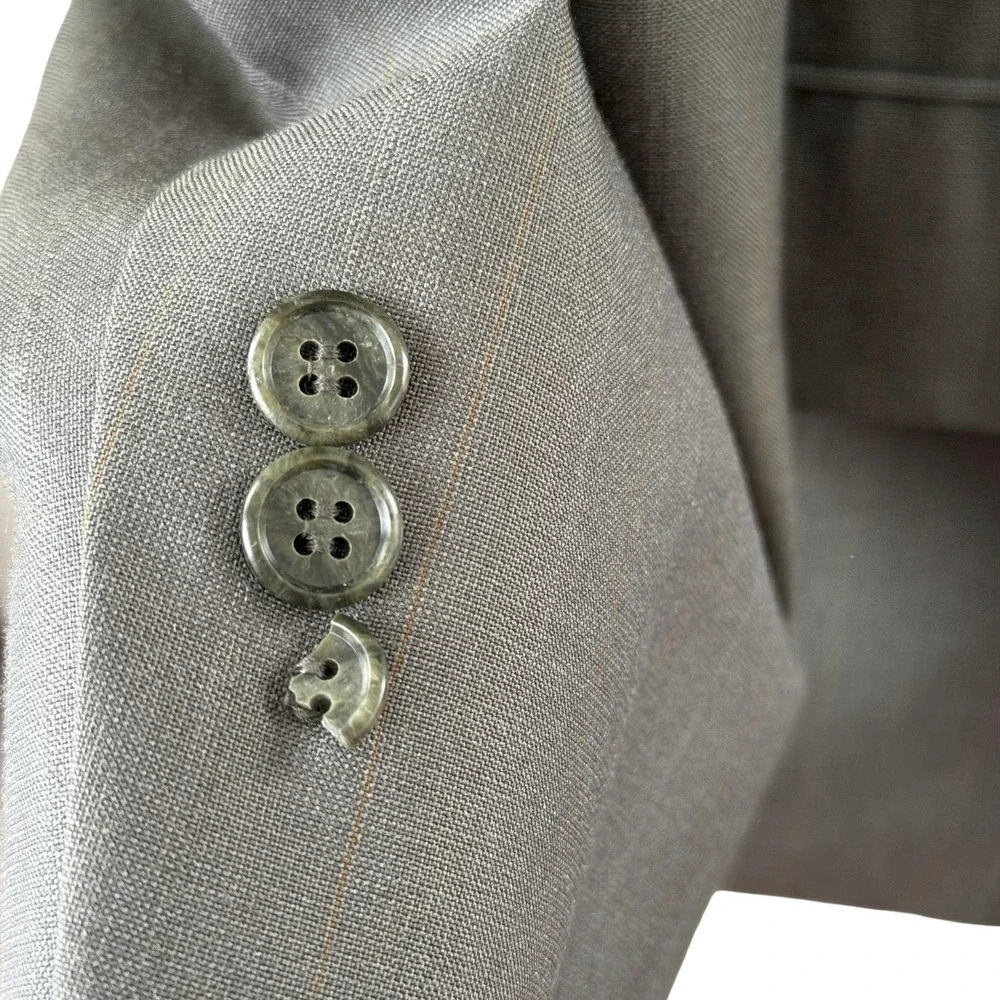 Andre‎ Vachon Suit Jacket Mens 46 Gray Pinstripe Wool Blend Double Breasted USA